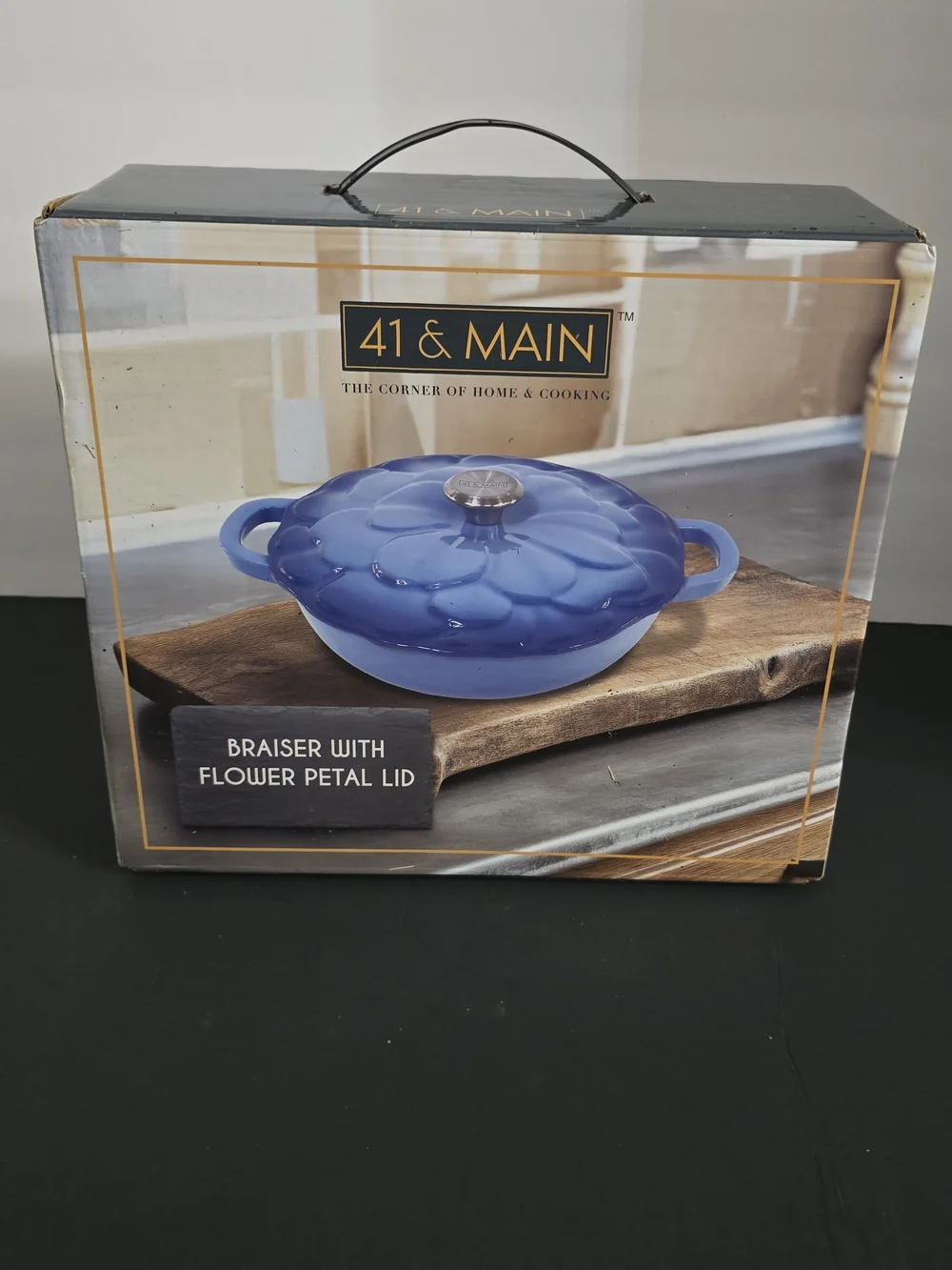 41 & Main Blue Braiser with Flower Petal Lid